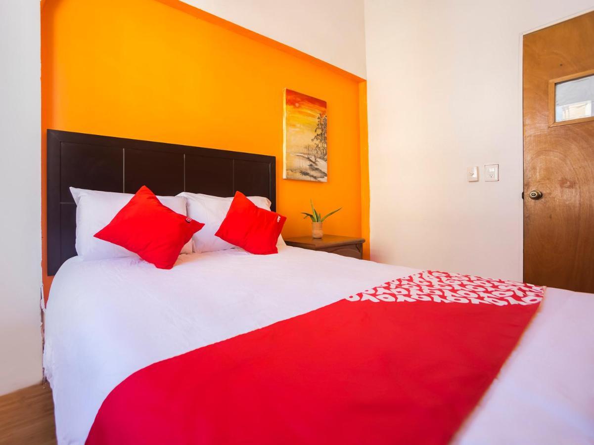 Oyo Hotel Hare Krishna มอนแตร์เรย์ ภายนอก รูปภาพ
